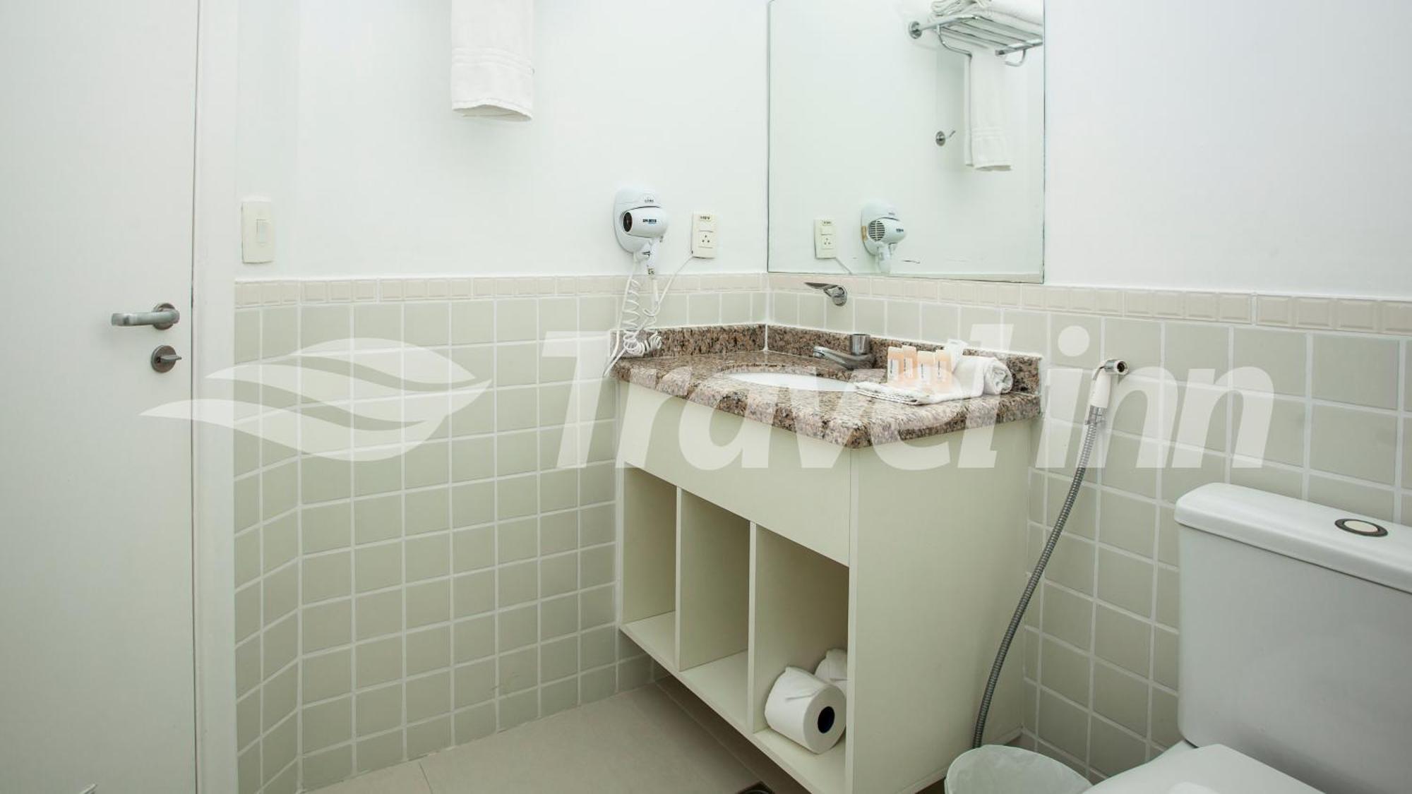 Travel Inn Flats Riviera Бертиога Экстерьер фото
