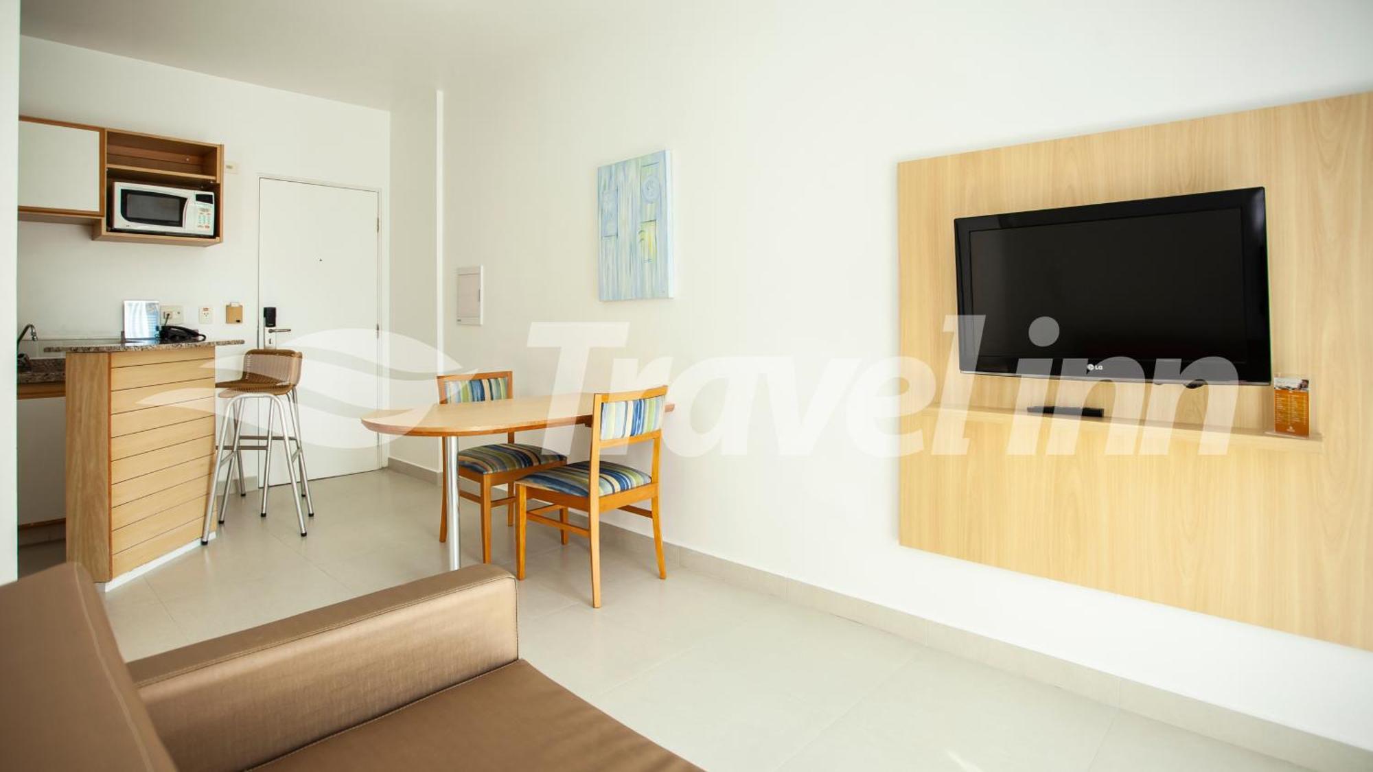 Travel Inn Flats Riviera Бертиога Экстерьер фото